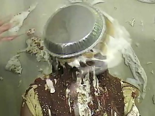 Laura pied and slimed