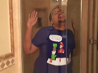 Zoie Burgher Full Nude Lesbian Bathtub